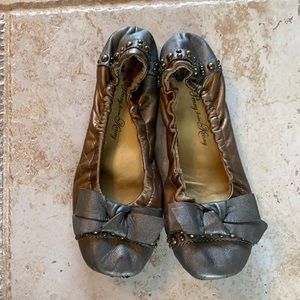 Ballet bow tie  flats 7.5 bronze and chrome with studs